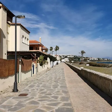 Diamond Апартаменты *